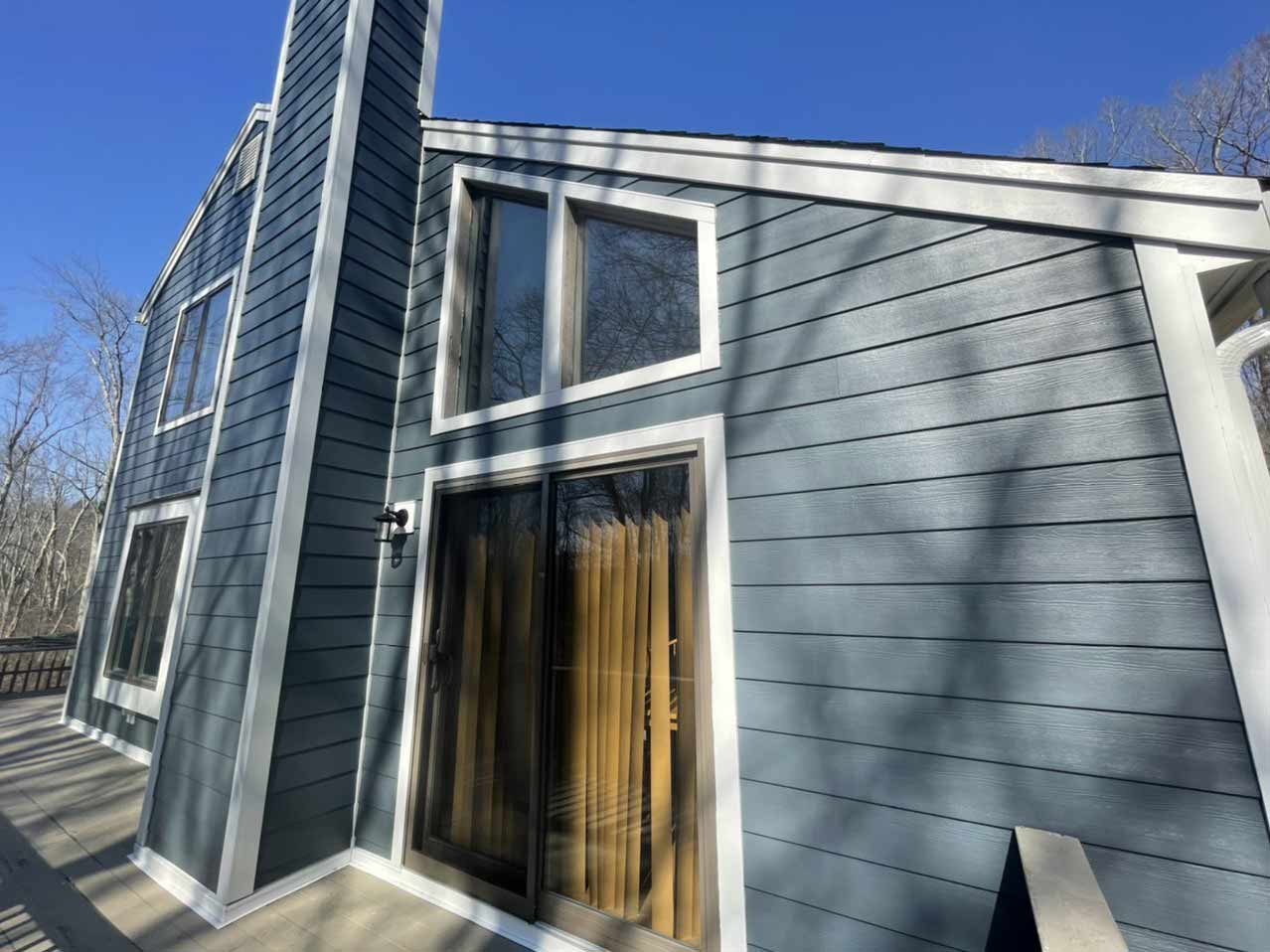 Home with Hardie trim